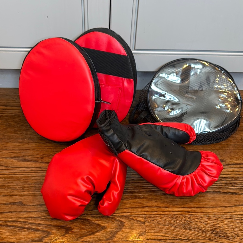 Red and Black Boxing Gloves and Pads Bagged Set